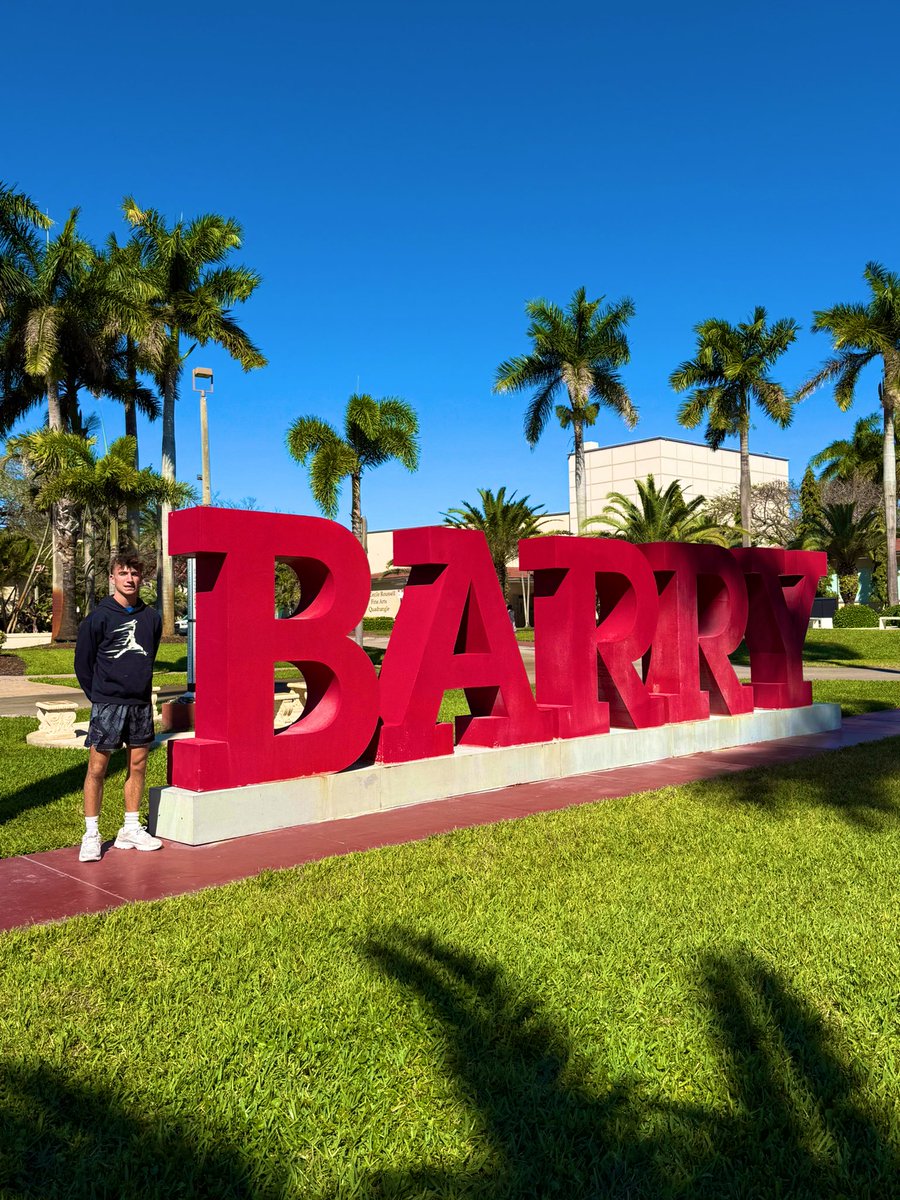 Tysonbusch22 tweet media