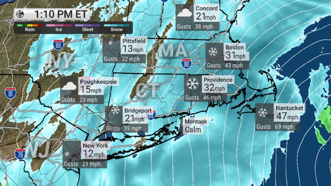 ❄️ Providence, Rhode Island, has officially set a new snowfall record, with 33 inches and counting — surpassing the 28.6 inches recorded during the historic Blizzard of 1978.