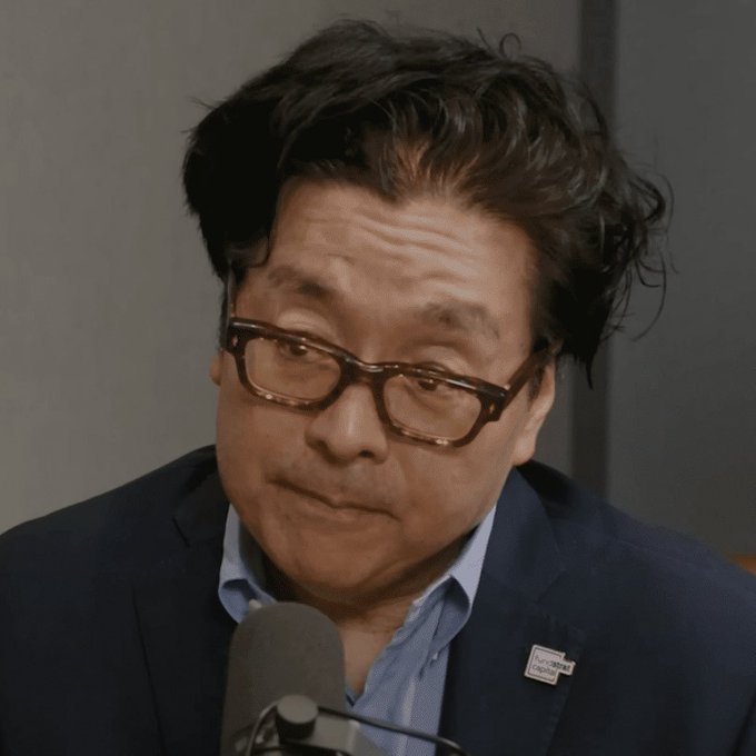 ArabicWhales's tweet image. تخيل اكبر خسارة في سوق العملات الرقمية 

وصلت خسائر شركة BitMine الى : 8.95 مليار دولار
تدري انه
 عندما انهارت #FTX: الخسائر كانت بحوالي 8 مليار دولار 

وفي انهيار Terra/Luna: الخسائر حوالي 45 مليار دولار
≈ أي أكبر بحوالي 5 مرات من خسائر BitMine

وفي Celsius: الخسائر حوالي 4.7