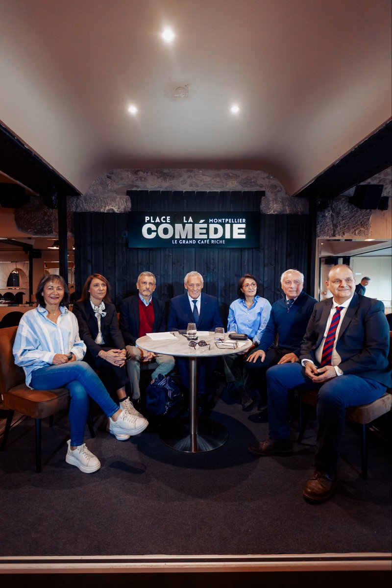 « Montpellier Citoyenne » repose sur des femmes et des hommes d’engagement.

Des personnalités aux parcours complémentaires, profondément attachées à notre ville et déterminées à agir avec responsabilité.

À mes côtés : Odette Daudé, Bérengère Dubus, Roger-Yannick Chartier,