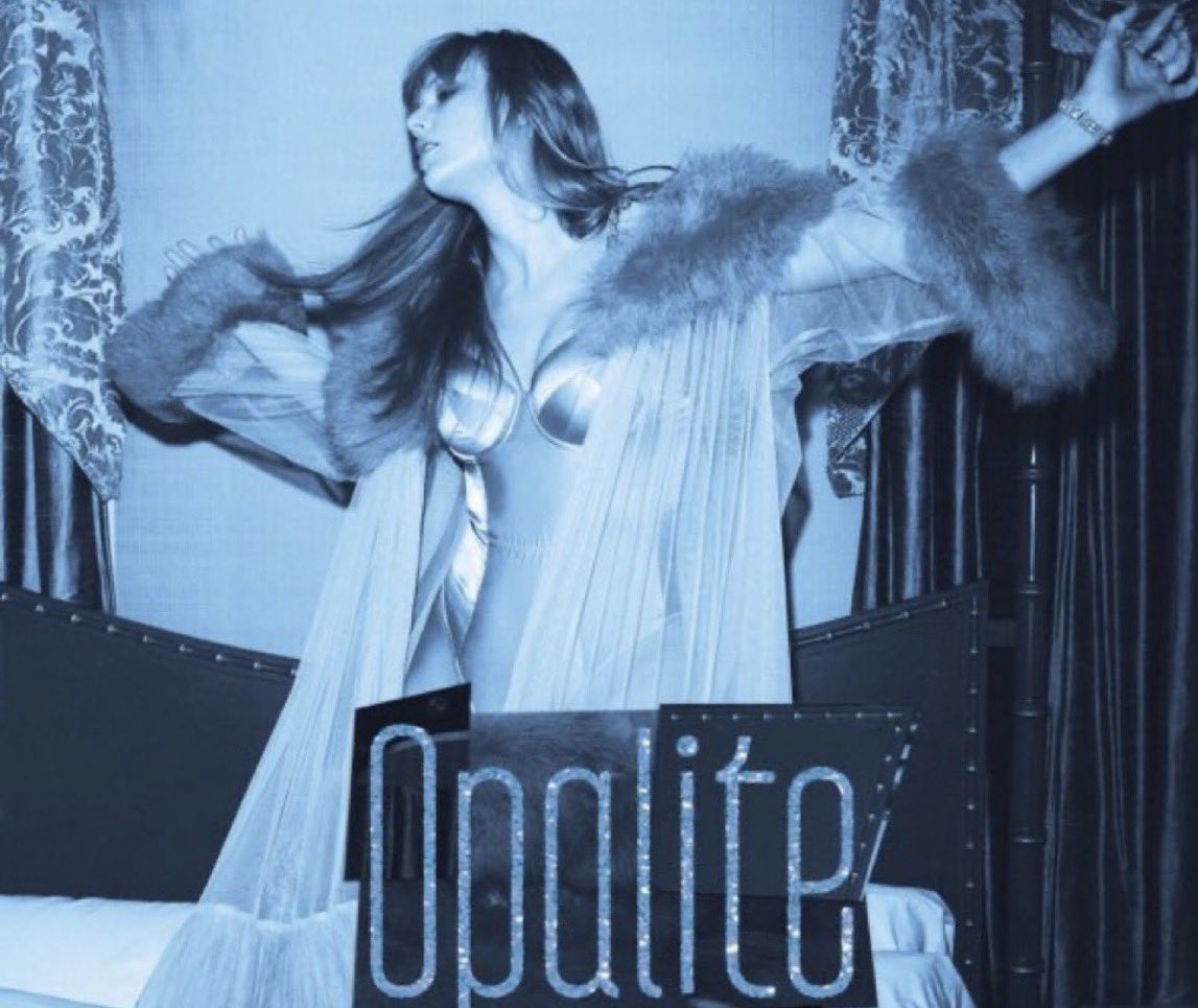 📈 | “Opalite” joins “The Fate of Ophelia” as the second song from “The Life of a Showgirl” to reach the #1 position on the Billboard Hot 100 chart!!!  🍾
