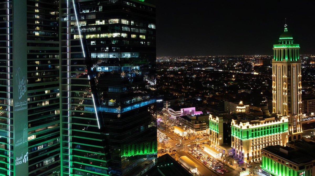 نتيجة للقرارات الحكومية.. تراجع أسعار الأراضي السكنية بنسبة 2.2%

سجّلت أسعار الأراضي السكنية انخفاضًا بنسبة 2.2%، في ظل القرارات الحكومية الهادفة إلى ضبط السوق العقاري وتعزيز التوازن بين العرض والطلب.
#العقار #الأراضي_السكنية