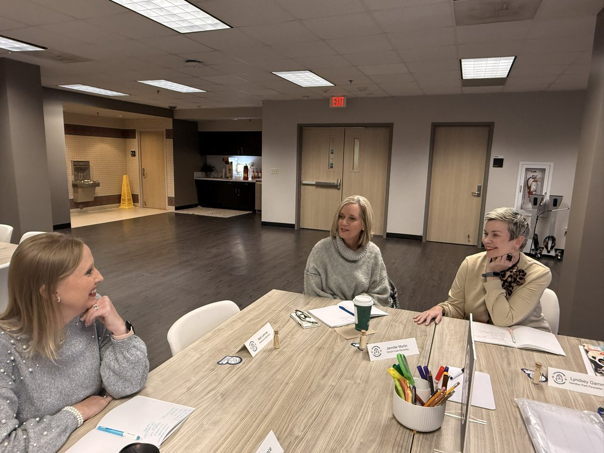 Shawna Ballast tweet media