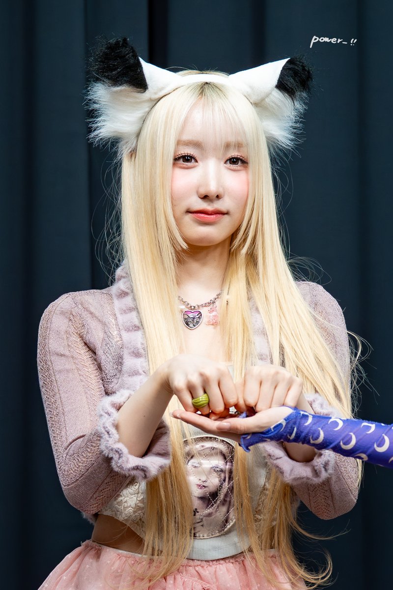 260222  
메이🐰🩷 
#세이마이네임 #SAYMYNAME #메이 #MEI