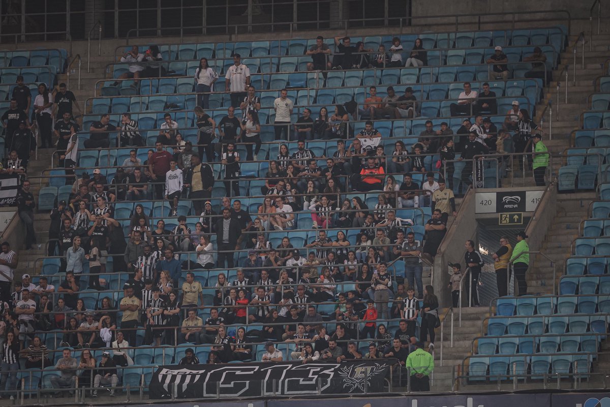 Atenção, Massa! 🐔

Já estão abertas as vendas para o setor visitante no duelo de quarta-feira na Arena do Grêmio. 

Saiba mais em: atletico.com.br/gremio-x-atlet…