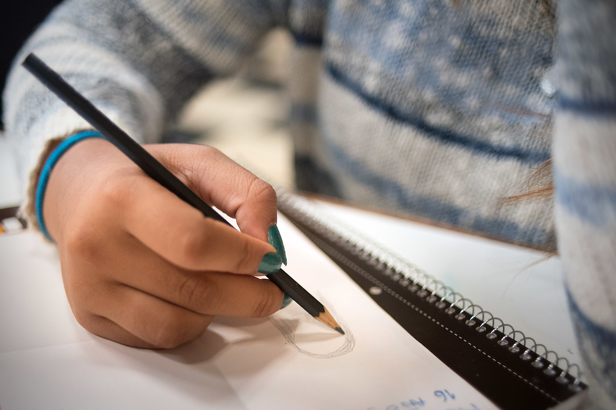 📓 Fundación entrega becas para que jóvenes terminen el liceo: ¿Cómo inscribirse?

👉 short.do/YmdAJH