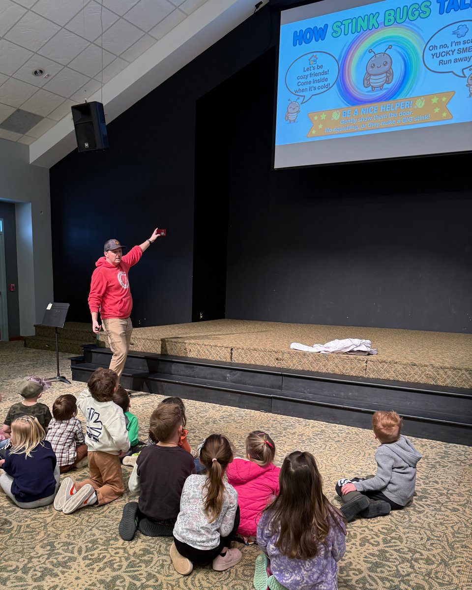 townandcountrypest tweet media