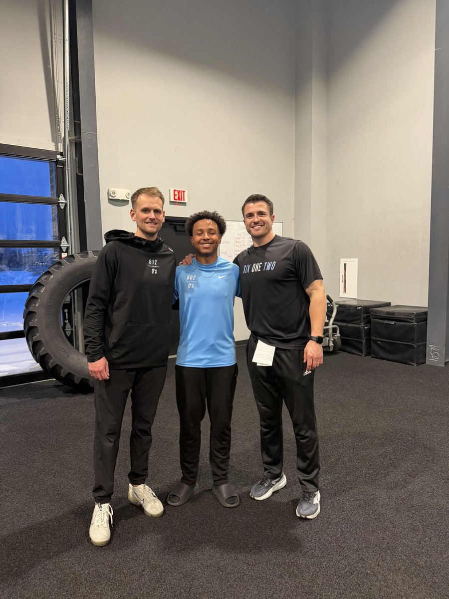 612 Quarterbacks tweet media