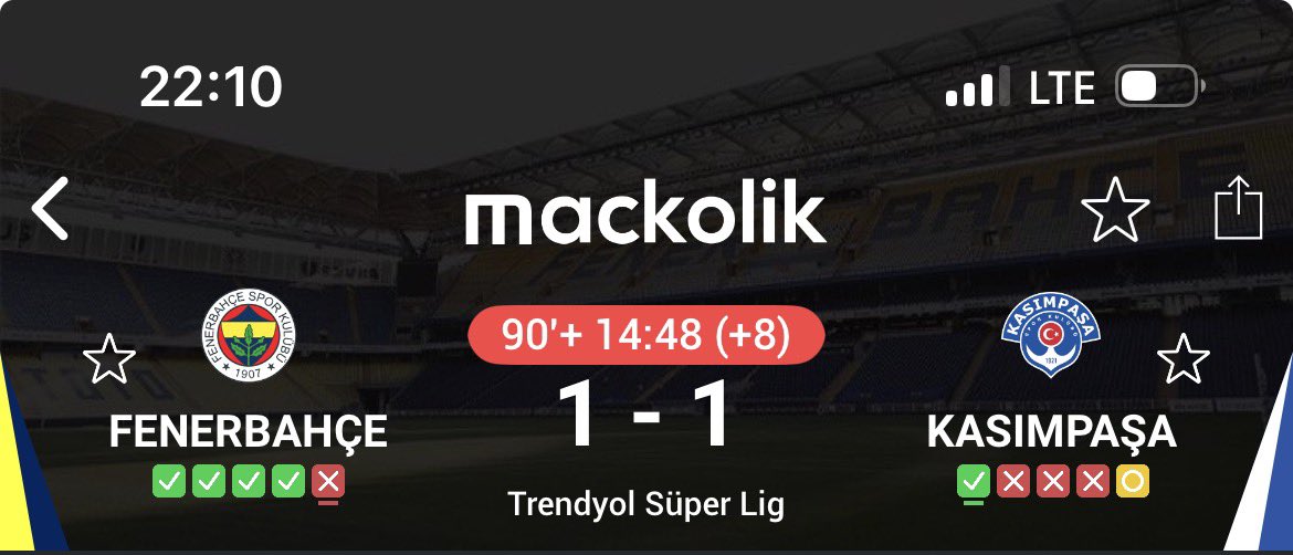 N’oluyo abicim 2006 Denizlispor maçını mı izliyoruz 🤷🏻‍♀️ bu arada ilahi adalet için teşekkür ederim Allah’ım ❤️