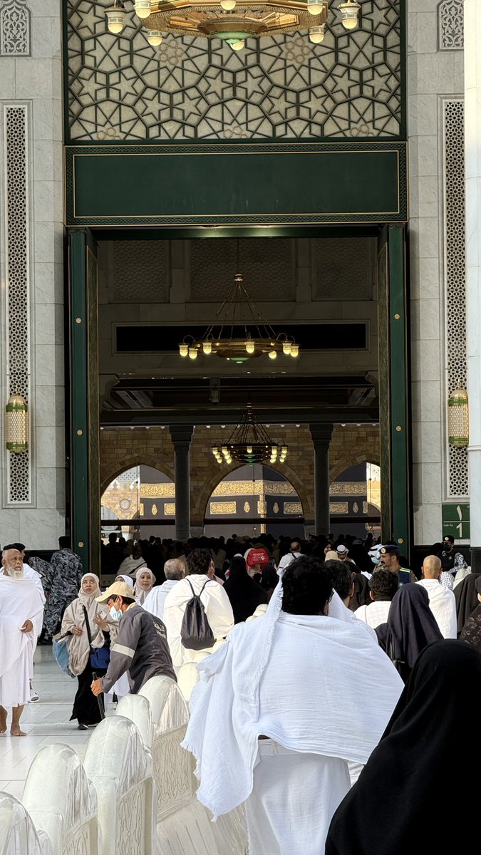 عليّ tweet media