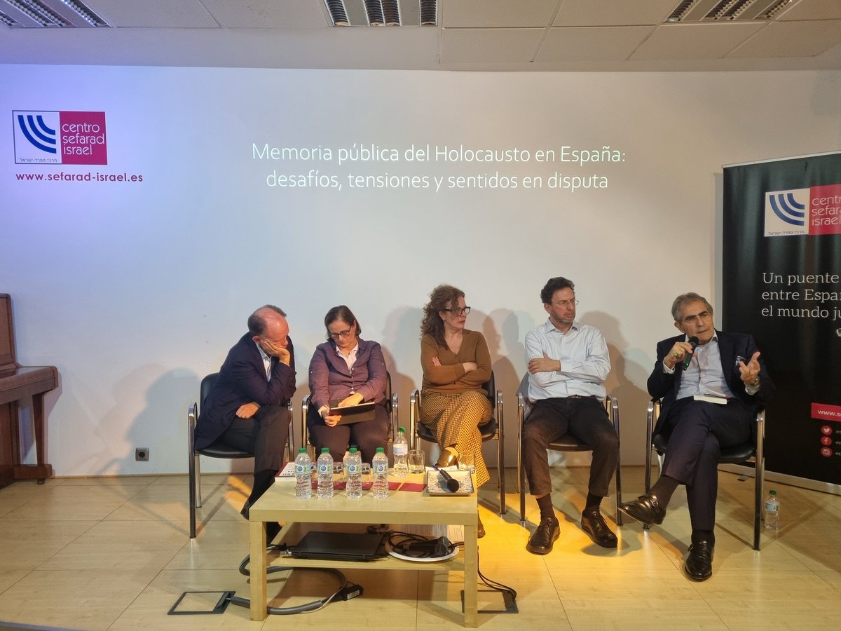 RadioSefarad's tweet image. Interesante debate centrando en la pedagogía y #ética del #Holocausto y en la educación en vida judía presente
#Memoria #antisemitismo 
@fcjecom @SefaradIsrael @yadvashem
