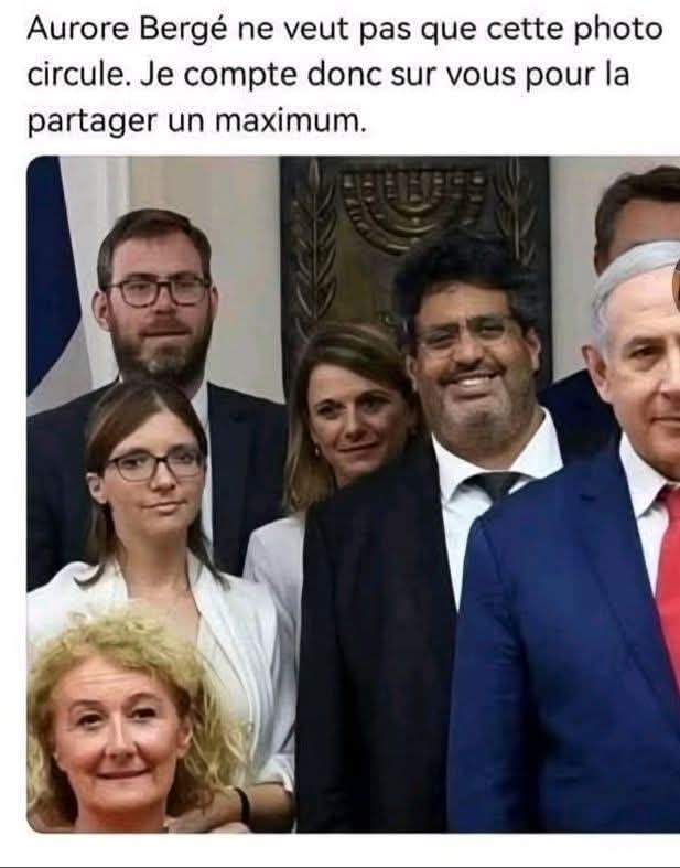 Elle défend son pays...... en Corée du nord il l aurai déjà pendu
