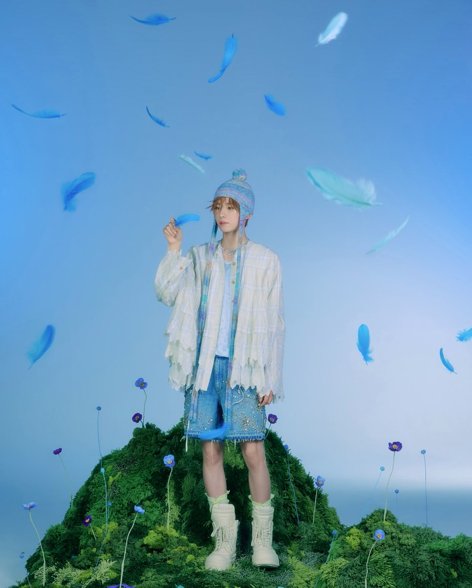 Like his best outfit…Ever. Jesus was literally the stylist.