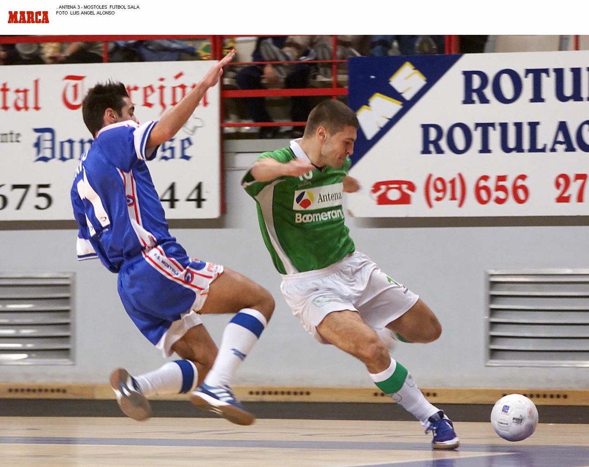 joseprietofisio's tweet image. Valdano “ cuando vayas al suelo que sea para ganarla , sino estás vendido “
Gran reflexión !!! Me encanta !!y qué verdad es .
#futsal #pivot  #regate 📸@marca