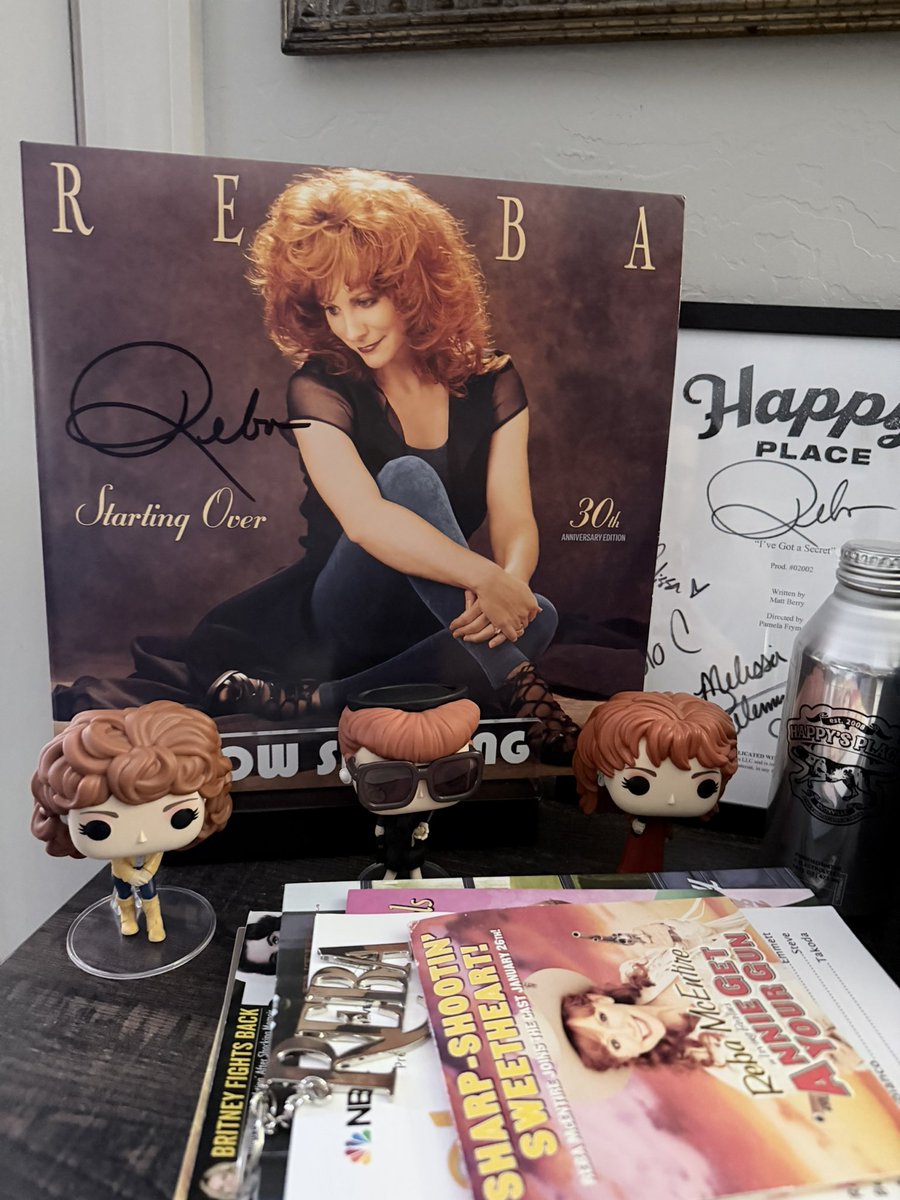 fancy_reba_tots's tweet image. Hey girl, hey!! This beaut arrived today. Another perfect piece of the collection. ♥️♥️ #reba #startingover