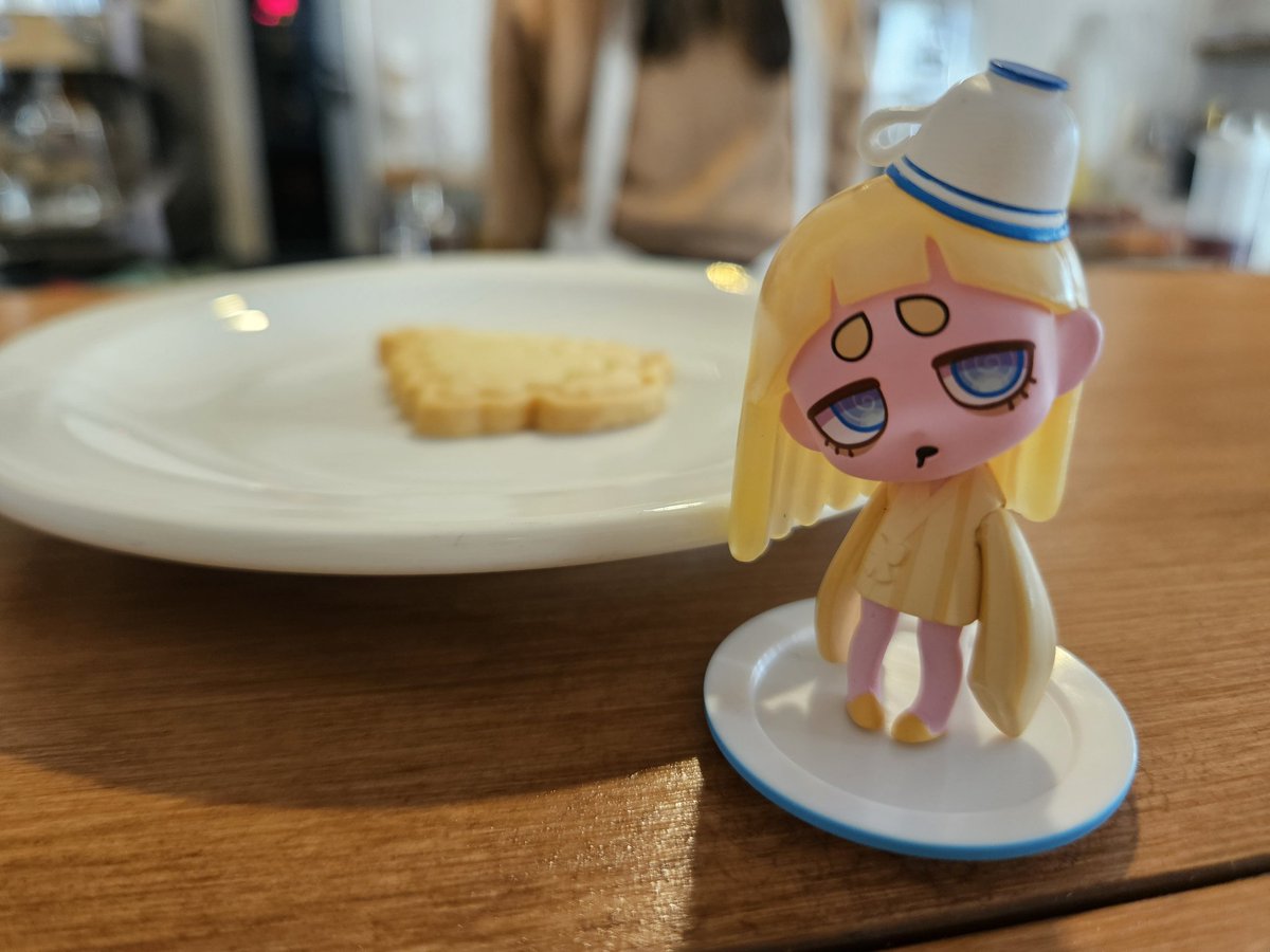 요즘 새로운 덕질
바이러스위츠~~~
#VIRUSWEETS
#ウイルスイーツ