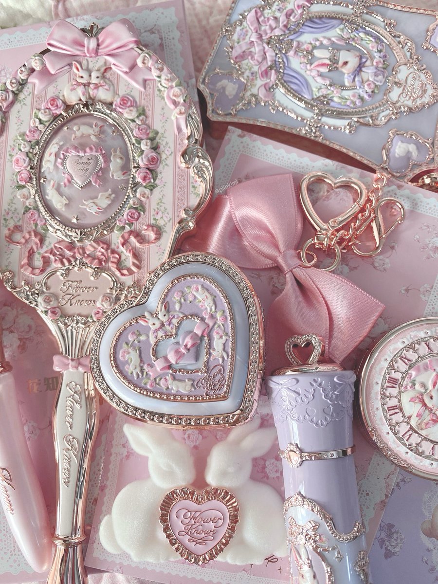 kimi 𐚁 ྀིྀིྀིྀིྀི (@piinkimi_) on Twitter photo 