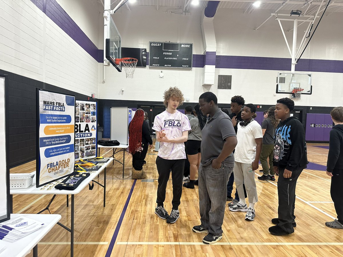 MonroeAreaFBLA tweet media