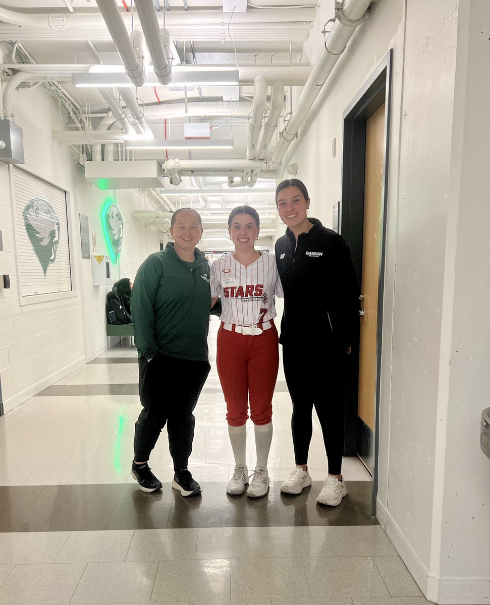 EloraFennell's tweet photo. Thank you so much @babsonsoftball, Coach Tori, and Coach Sara for a fun camp yesterday! It was so nice to finally see the beautiful campus, and I can’t wait to be back!  @StarsNEFP https://t.co/TyrU6tIPzs