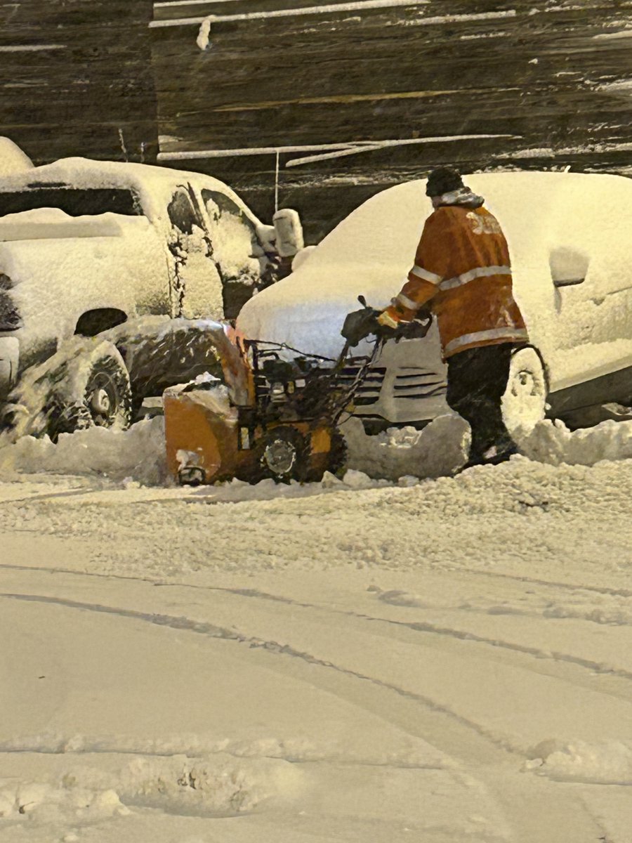 We hope you’re staying safe and warm.

LIRR service will remain suspended until weather conditions allow for a safe resumption of operations. This proactive suspension enables our crews to focus on snow removal, third-rail deicing, and other essential work.

We appreciate your