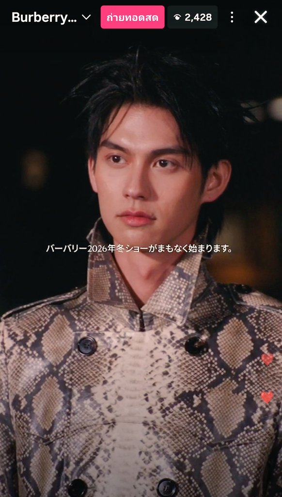 BbrightvcPatty's tweet photo. Close up ยังหล่อมากกกก 
BRIGHT LFW 2026
#BurberryAW26xBRIGHT 
#BurberryxBRIGHT
#Burberry
#bbrightvc @bbrightvc https://t.co/evhIpfvpXe