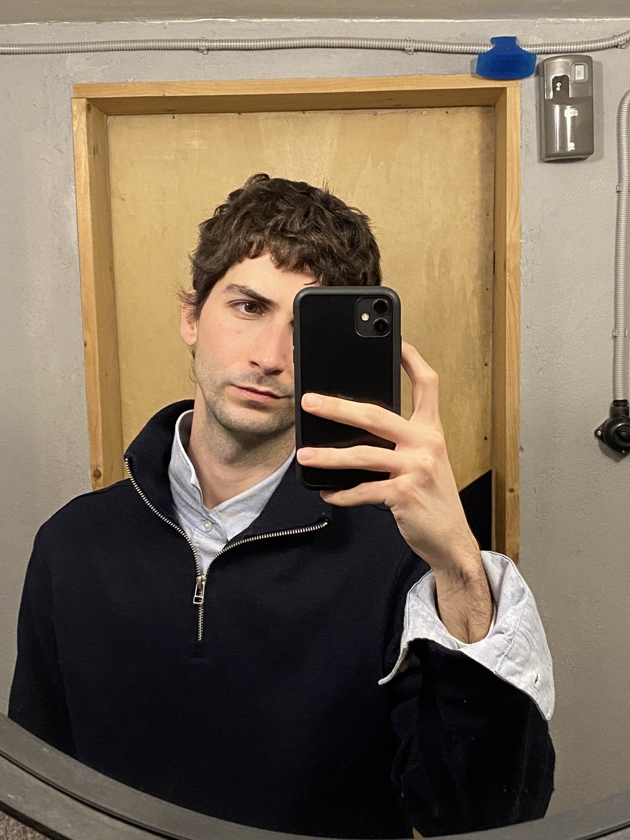 evil twink tweet media