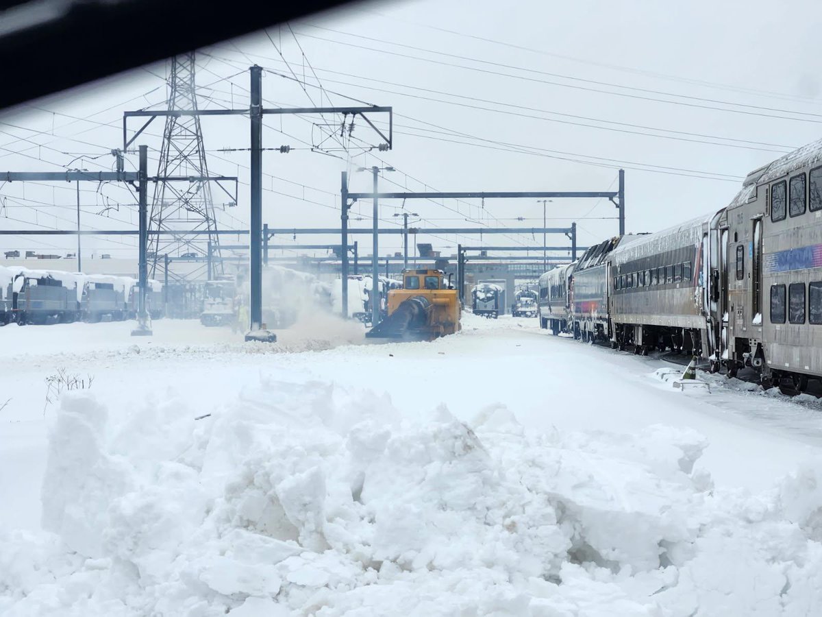 NJ TRANSIT tweet media