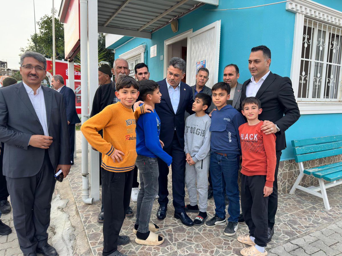 ❝AK Parti; mahalle kültürünü yaşatan, yerel iradeyi güçlendiren bir siyaset anlayışıdır.❞

Sarıçam İlçe Başkanımız Bayram Özdemir ve kıymetli teşkilatımız ile birlikte Beyceli Mahallesi Muhtarımız Hakkı Şimşek’i ziyaret ederek mahallemizin ihtiyaçları ve yürütülen çalışmalar