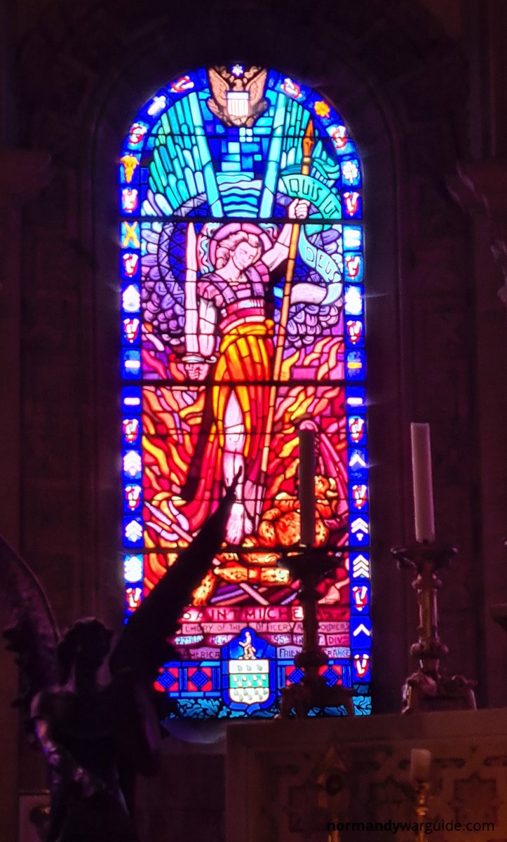 NormandyWarGuide tweet media