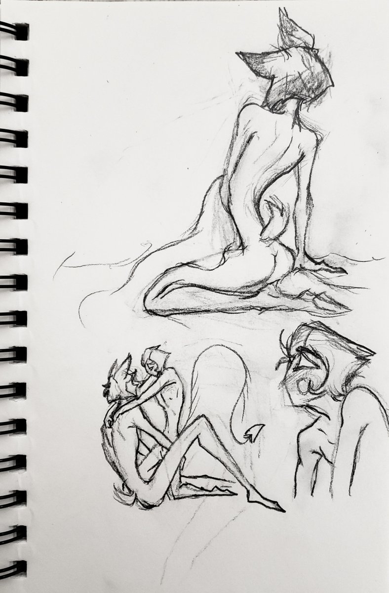 Morning sketches #radioapple