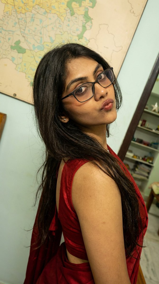 IncestJocker's tweet photo. Preethi Asokan 🥵 

#PreethiAsokan #preethihot https://t.co/UZJQ8LJ3AK
