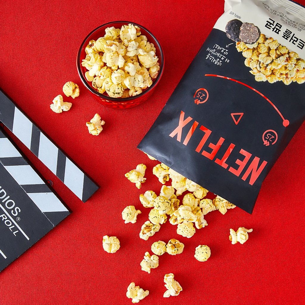 JaponShop's tweet photo. 🍿✨ PALOMITAS DE MAÍZ SABOR TRUFA | EL JUEGO DEL CALAMAR ✨🦑
Nivel Corea 🇰🇷
Intensas, saladas y con sabor profundo a trufa (sí, enganchan 😍).
Perfectas para maratón de serie 🍿📺
⚠️ Edición limitada
👉 Disponibles en https://t.co/ysEVwphtys
#ElJuegoDelCalamar #SnackCoreano https://t.co/vbMMzOML6b