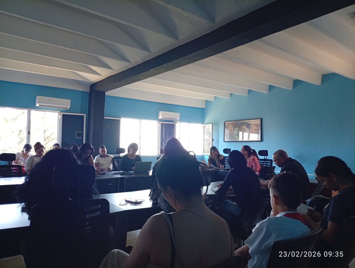 paz_ftejaspaz's tweet photo. Lis cuadros y factores de @UniversidadMoa trazan acciones para cumplir con los objetivos para esta semana, en la cual se continúa organizando la docencia semipresencial, apoyado en los sitios libres de pago de datos.@yurisley_valdes @CubaMES https://t.co/PU6ePFRvM8