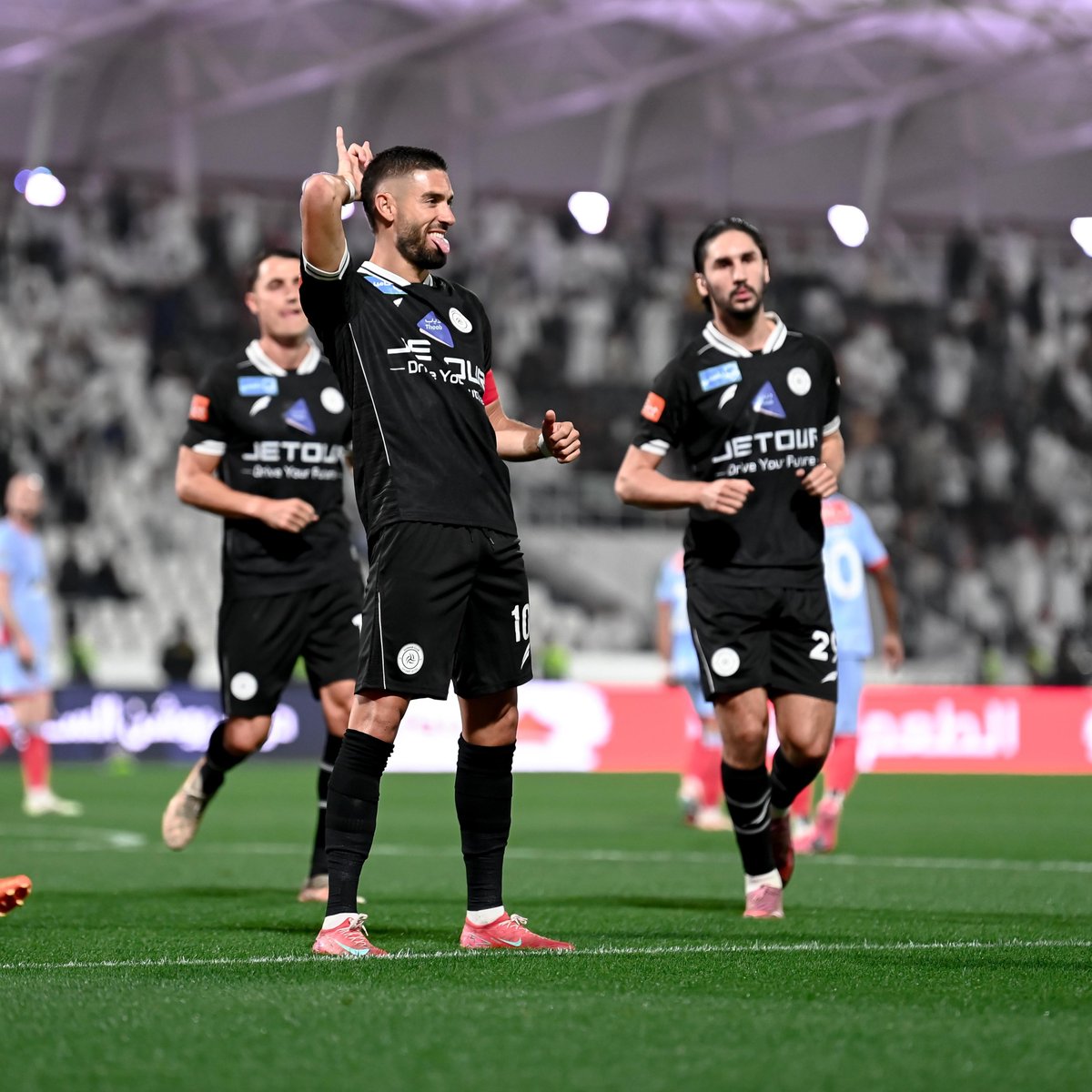 AlShababSaudiFC's tweet photo. 📸 | كاراسكو من جديد 🦁🤘🏻

#يلا_شباب | #الشباب_الرياض https://t.co/yPY4iepIvM