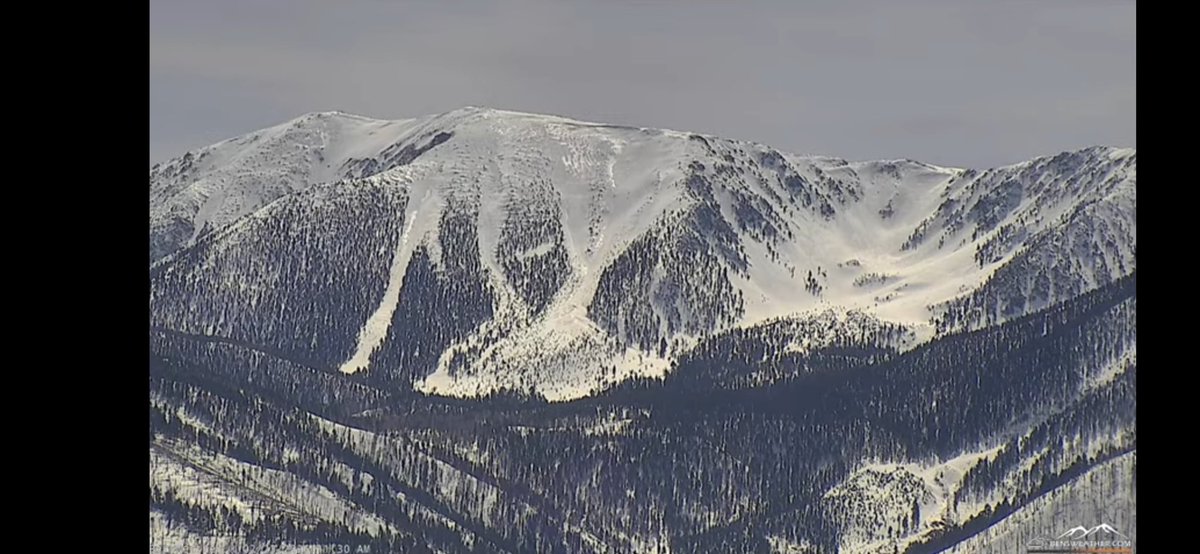Beautiful shot of SoCals highest mountain, Mt San Gorgonio 11,500ft. You can see the large cornices at the top of peak. Snow pack above 10,000ft is between 10ft -20ft deep up there, especiallyin the bowls. There is high a Avalanche risk up there this week due to warm weather