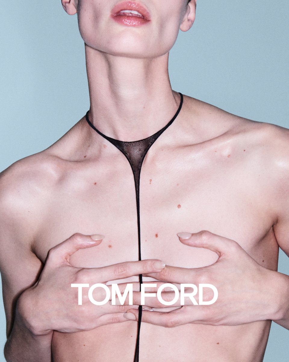 TOMFORD's tweet photo. SPRING SUMMER 2026
TOM FORD by Haider Ackermann
#TOMFORD #TFSS26 https://t.co/QInDOMv8Pa