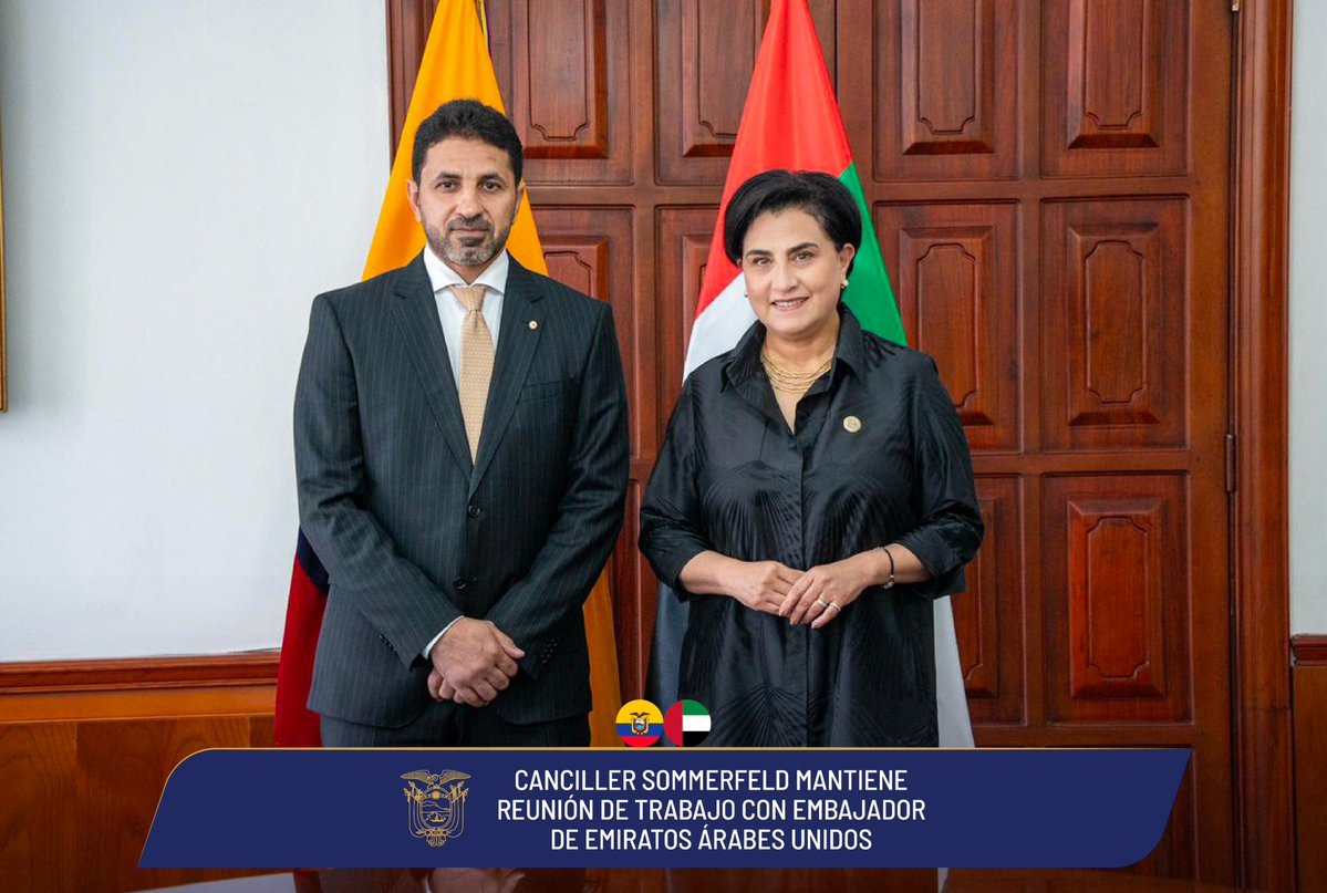 🇪🇨🤝🇦🇪
La canciller <a href="/gabisommerfeld/">Gabriela Sommerfeld</a> dialogó con Ibrahim Salem Humaid Ali Alalawi, embajador de Emiratos Árabes Unidos en Perú, con concurrencia ante Ecuador, sobre la próxima visita del príncipe heredero de Abu Dabi, Sheikh Khaled bin Mohamed bin Zayed Al Nahyan.