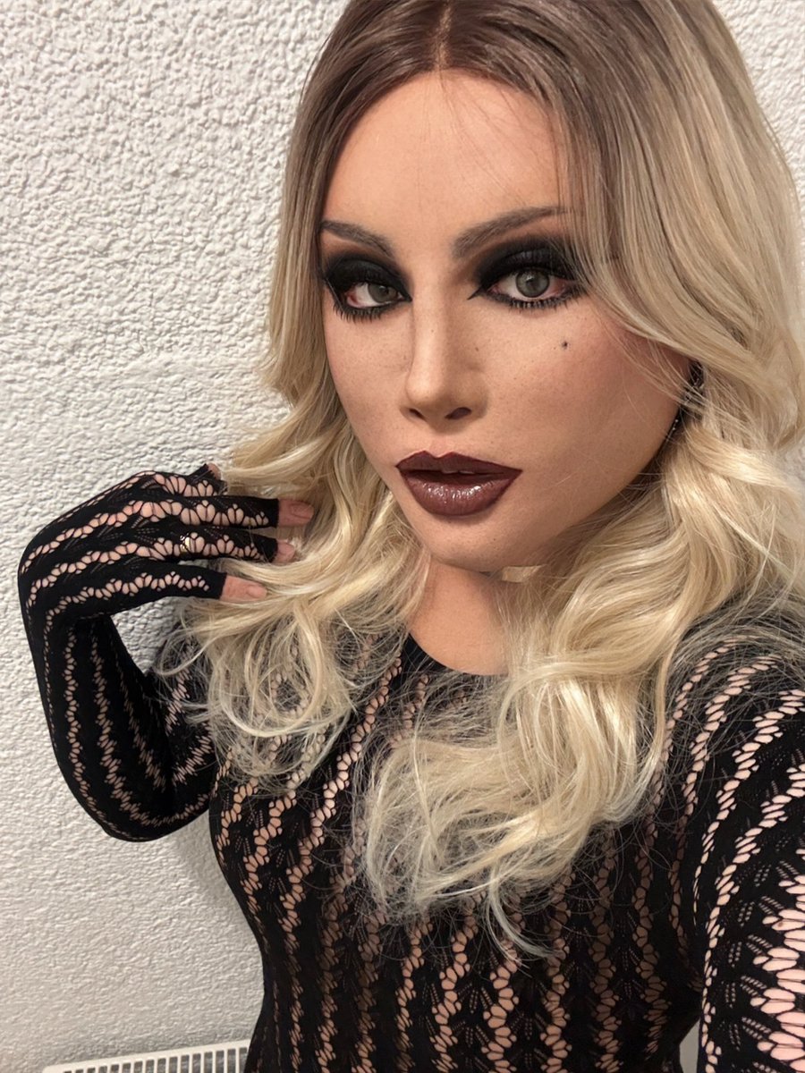 Candy Chris tweet media