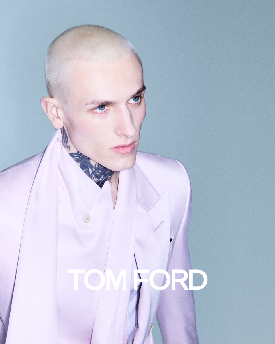 TOMFORD's tweet photo. SPRING SUMMER 2026
TOM FORD by Haider Ackermann
#TOMFORD #TFSS26 https://t.co/XVp3FRn2EG