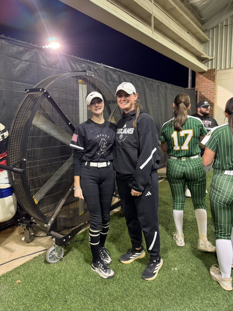 Evy Nursey tweet media