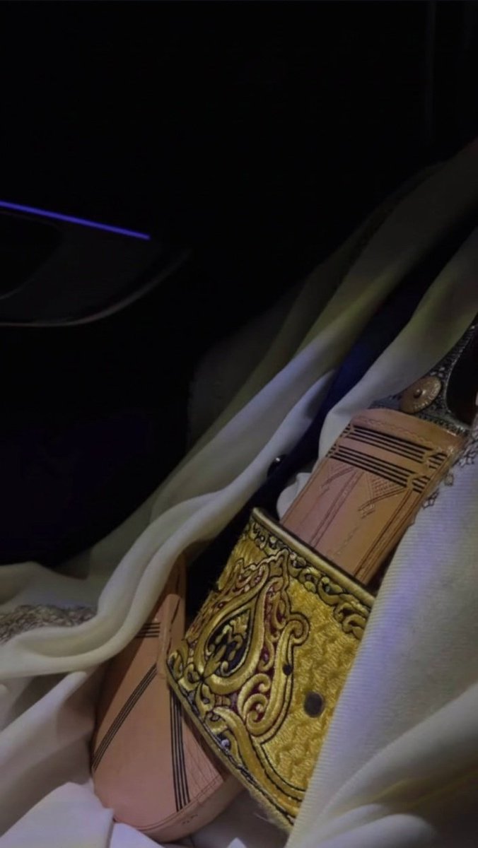 مساء الخير.. ☕️
في هدوء هذا الليل تذكر أنك لست مُطالباً بإنقاذ العالم كل يوم
 أحياناً أعظم إنجاز هو أن " تُحافظ على سلامك الداخلي وتبتسم لنفسك"
#مساء_الخير
 #رمضان_كريم #ضمك_الاهلي