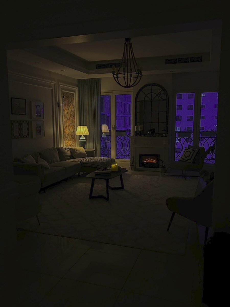 «مُستعد أعيش عُمري كلّه في الإضاءة دي»