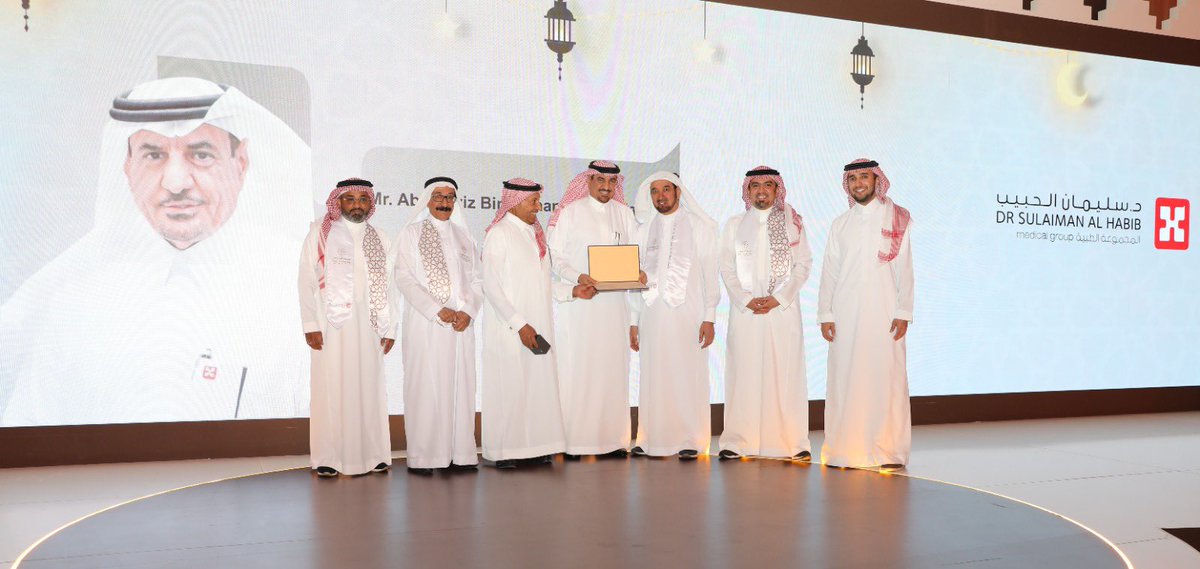 عبد العزيز بن محمد الفريان tweet media