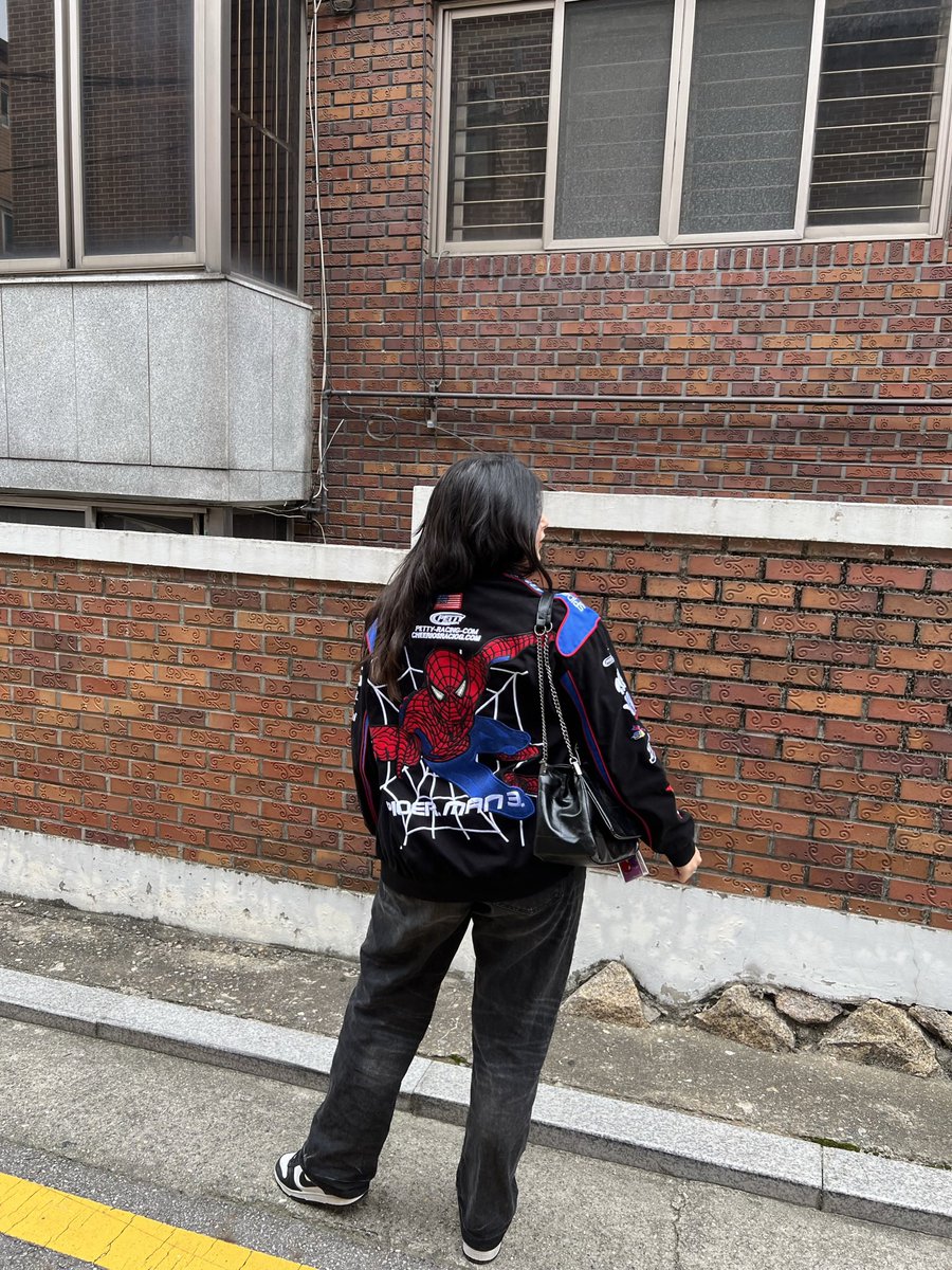 i’m not even kidding https://t.co/EzmvokbuqK https://t.co/Oq3jDEvDTw