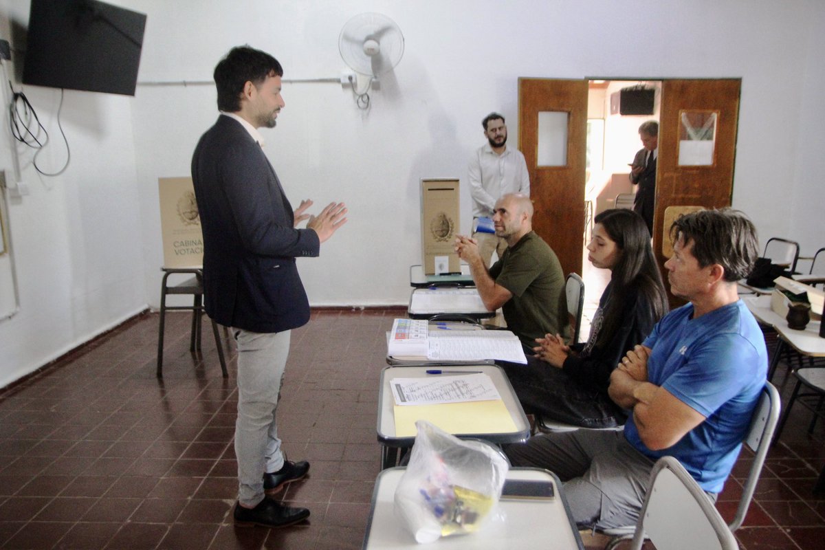 Asuntos Políticos y Electorales BA tweet media