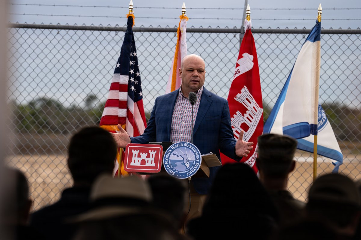 “Building Infrastructure, Not Paperwork” will streamline how #USACE delivers projects.

Focused on infrastructure delivery, cutting red tape, efficiency &amp; accountability.

This supports faster #GreatLakes DMMPs, modern dredging &amp; smart regulatory tools.

🔗army.mil/article/290661