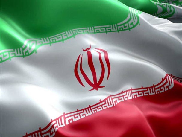 Nasrin_88's tweet photo. ای پرچمت ما را کفن
دور از تو ‌بادا اهرمن
ایران من ایران من🇮🇷 https://t.co/TS7sR1wDg7