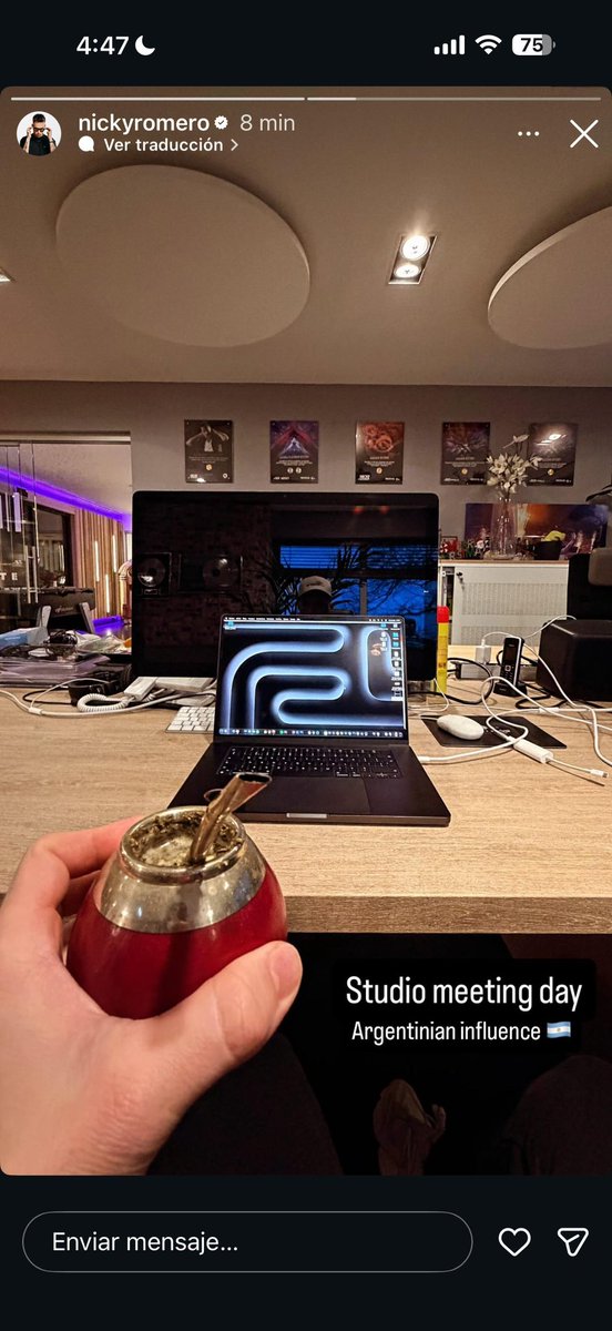Gianferreyra_'s tweet photo. 🚨🇦🇷 | El giga DJ Nicky Romero subió una historia a su Instagram tomando mate diciendo que la cultura Argentina lo inspira con la música

FARO DEL MUNDO https://t.co/tVQWU4m0th