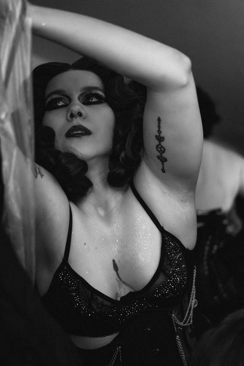 Тленная Марыя || whim proned tweet media