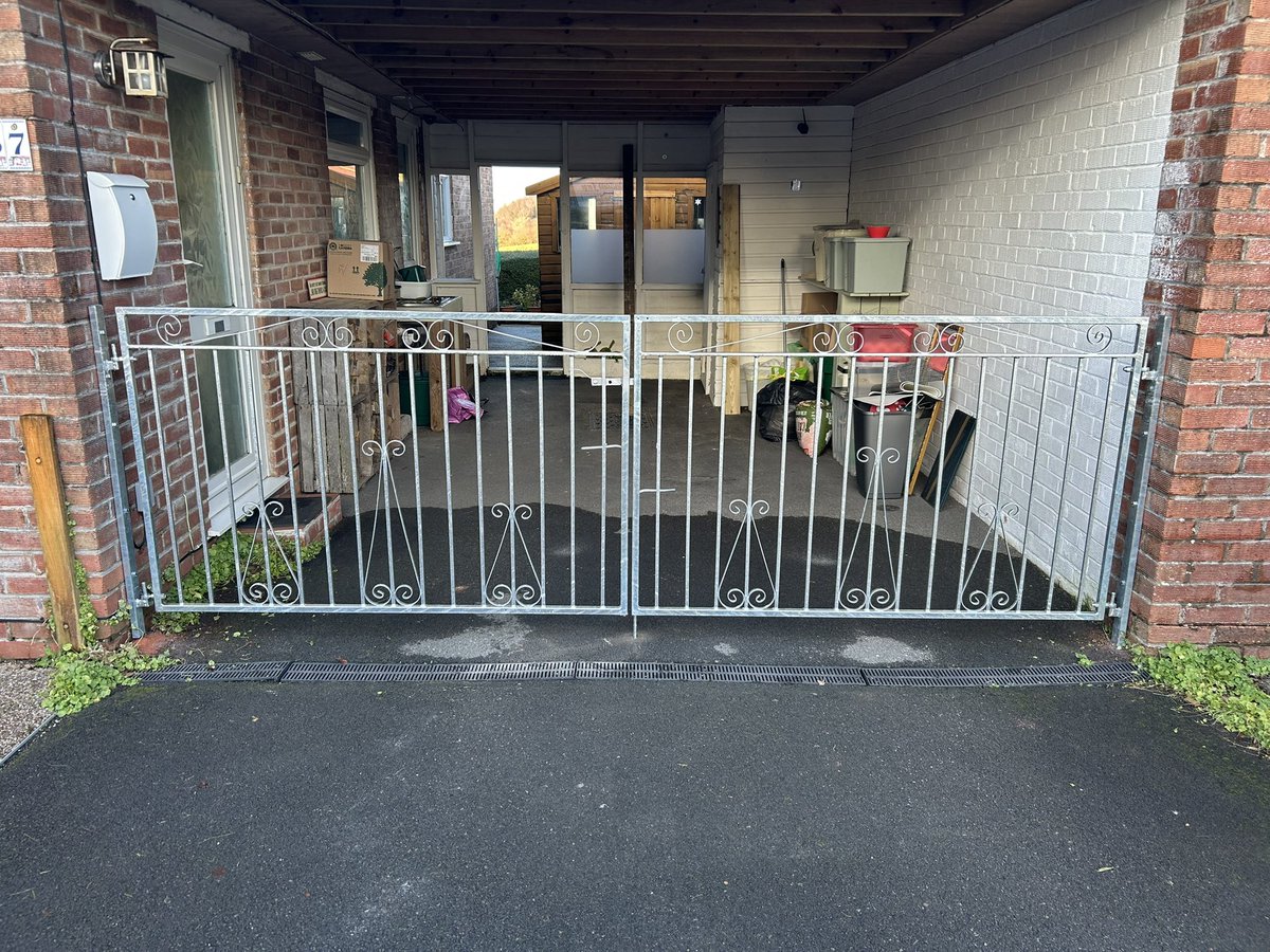 Penclawdd Forge tweet media